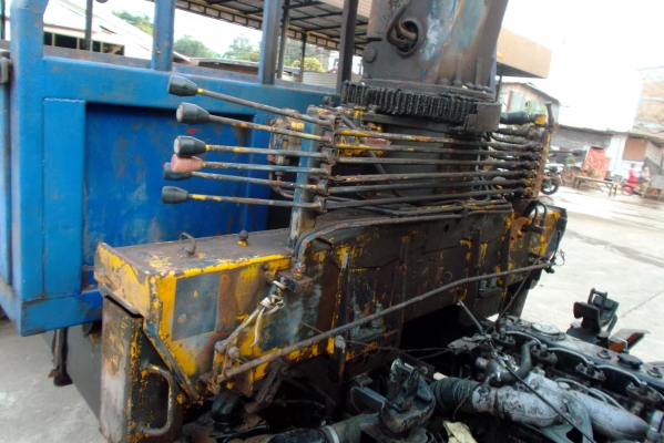 ขายด่วนรถ6ล้อNPR59LU5เครือง115แรงติดเครน3ตันTADANO