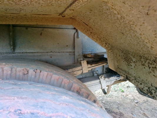 ขายรถบรรทุก หกล้อ ดั้ม หัวยาว ISUZU เครื่อง 120 แรง ขาย 270,000