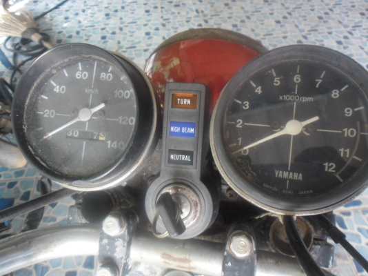 ขายRx100 เครื่องดีครับรถจดทะเบียน 2520 ลดราคา 7500