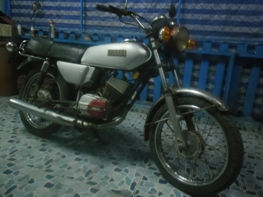 ขายRx100 เครื่องดีครับรถจดทะเบียน 2520 ลดราคา 7500