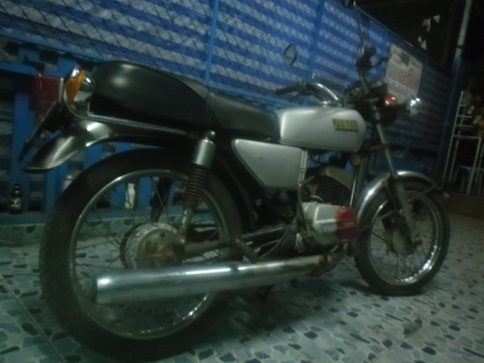 ขายRx100 เครื่องดีครับรถจดทะเบียน 2520 ลดราคา 7500