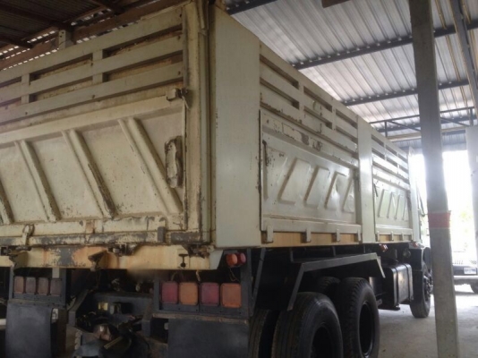 รถอีซูซุ 10 ล้อดั้ม FXZ  270 แรงม้า. ปี 47  ( ปลายปี. )  สนใจติดต่อ 081 - 6079515