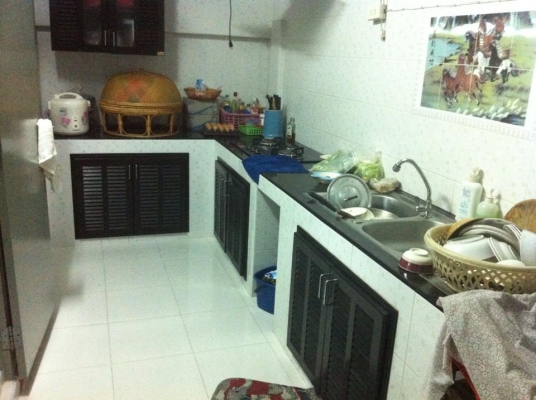 ขายบ้านทาวน์เฮ้าส์หลังมุม ทำเลดีเป็นร้านขายของชำ