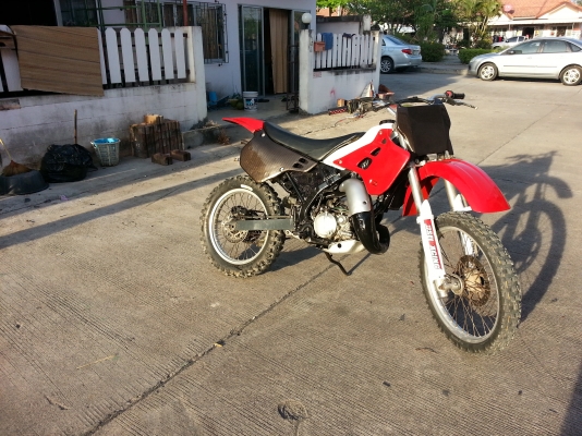 KAWASAKI KDX125