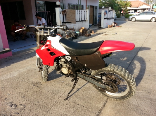 KAWASAKI KDX125