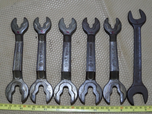 ประแจพิศษ เหล็กดีมาก