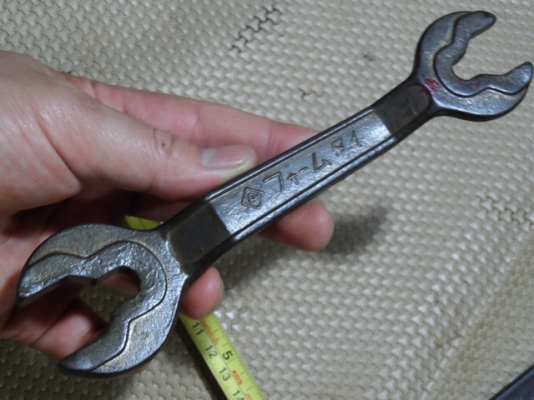 ประแจพิศษ เหล็กดีมาก