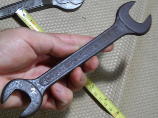 ประแจพิศษ เหล็กดีมาก