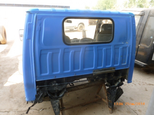 แสงฟ้าเต้นรถ///จำหน่ายหัวเก๋งเก่าญี่ปุ่น NKR กาตูนย์ สภาพสวยอุปกรณ์ครบ