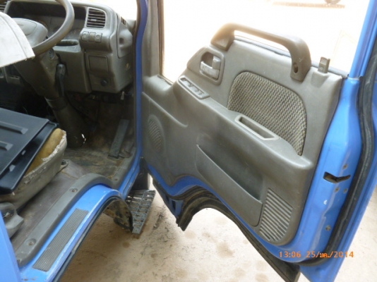 แสงฟ้าเต้นรถ///จำหน่ายหัวเก๋งเก่าญี่ปุ่น NKR กาตูนย์ สภาพสวยอุปกรณ์ครบ