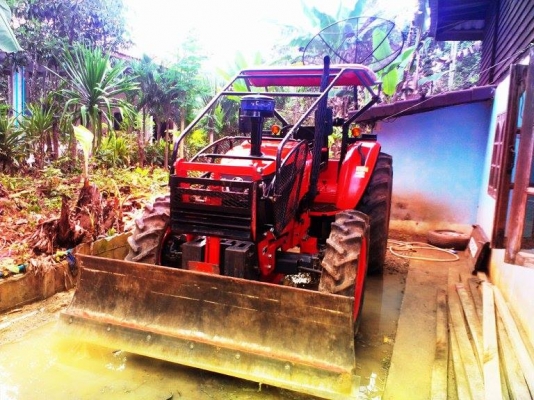 ขายดาวน์ รถไถ  KOBUTA  M 7040  ใช้งานไม่ถึง 500 ชั่วโมง สภาพ 98 เปอร์เซนต์