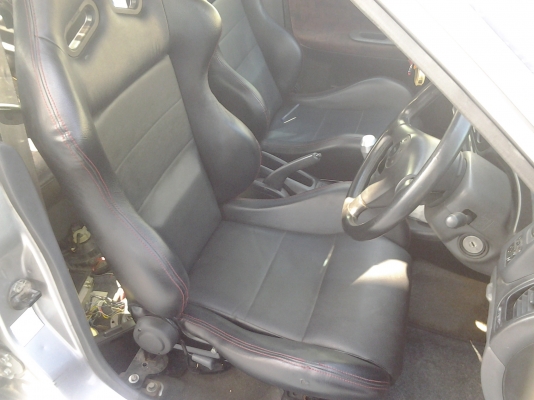 เบาะ BRIDE หุ้มหนัง ใส่ มิตซู ท้ายเบ็น