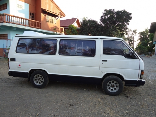 รถตู้ Toyota hiace ขับดี เครื่องดี สี บางๆ ทั้งคัน ประหยัด แก๊ส LPG เอกสารพร้อมโอน รถตู้ Toyota hiace ขับดี เครื่องดี สี บางๆ ทั้งคัน ประหยัด แก๊ส LPG เอกสารพร้อมโอน
