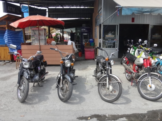ขายsuzuki k125 m2 มีทะเบียนภาษีปี58พรบครบ(ร้านโบราณคลาสสิคเจ้าเก่า)ไลท์บางแคโทร0897661966