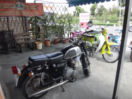 ขายsuzuki k125 m2 มีทะเบียนภาษีปี58พรบครบ(ร้านโบราณคลาสสิคเจ้าเก่า)ไลท์บางแคโทร0897661966