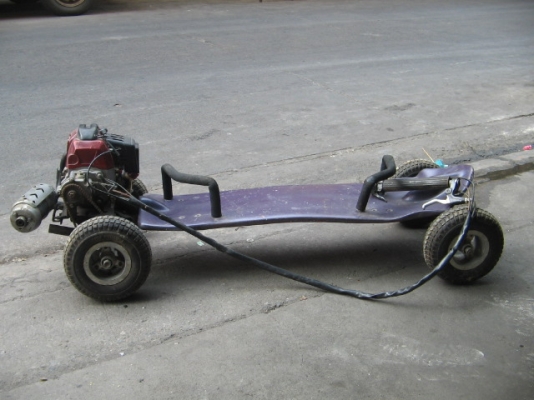 ขาย สเก็ตบอร์ดติดเครื่อง นำเข้าญี่ปุ่น ราคา 8,500