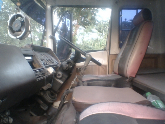 ขายรถ10ล้อ HINO 185 เพลาเดียว พื้นเรียบ ขายรถ10ล้อ HINO 185 เพลาเดียว พื้นเรียบ