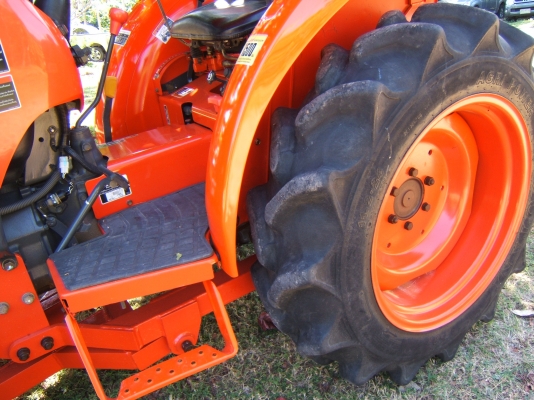 KUBOTA L3008 4WD