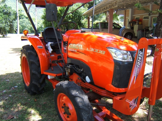 KUBOTA L3008 4WD KUBOTA L3008 4WD