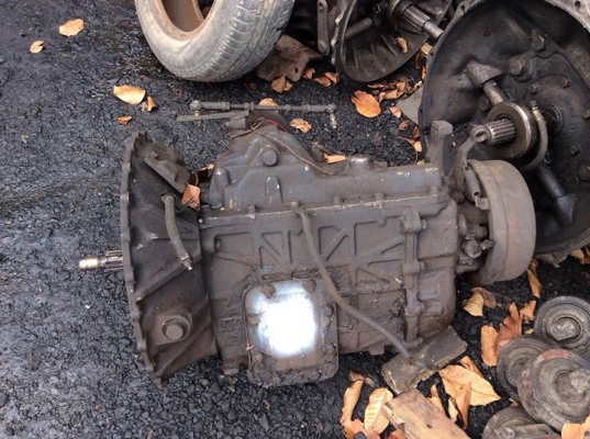 ขายเครื่อง Isuzu 6HE1 ลูก ข้อ ก้าน STD ราคา 110,000.- ขายเครื่อง Isuzu 6HE1 ลูก ข้อ ก้าน STD ราคา 110,000.-