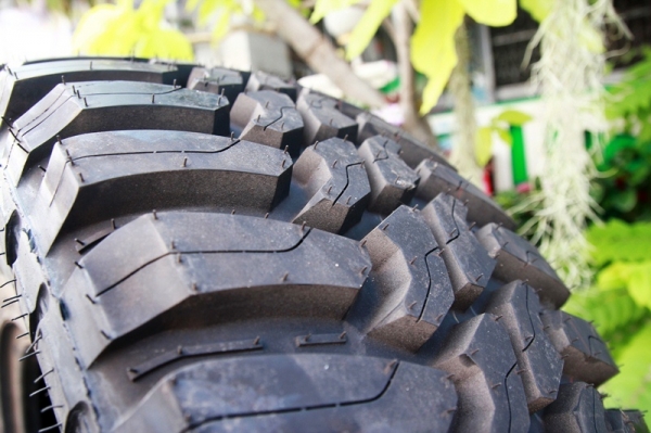 ขายยาง 245/75R16 ราคาถูก
