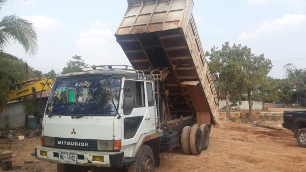 MITSUBISHI FN527MA เครื่อง6D16 2เพลาดั้ม MITSUBISHI FN527MA เครื่อง6D16 2เพลาดั้ม