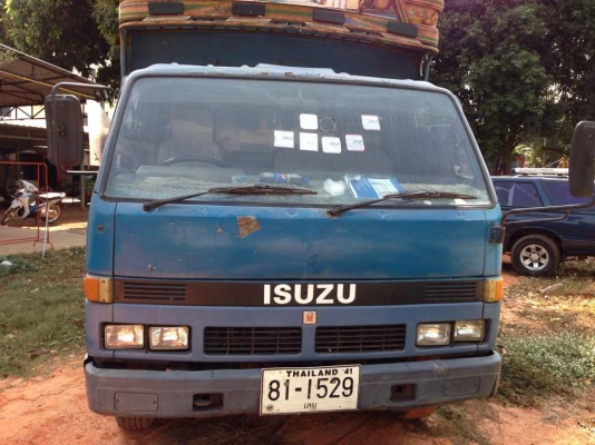 ISUZU  NPR  เครื่อง  4  BD1เครื่อง115แรงเกียร์ยาวปี33