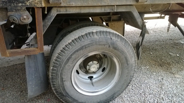 แม่-ลูกไม่ดั้มFM1J+หางพ่วงSMM.... มาพร้อมกันออกห้งป้ายแดง รถเดิมๆอยู่..ปี*2546