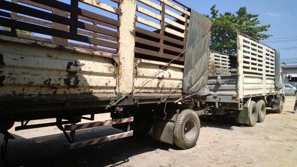 แม่-ลูกไม่ดั้มFM1J+หางพ่วงSMM.... มาพร้อมกันออกห้งป้ายแดง รถเดิมๆอยู่..ปี*2546