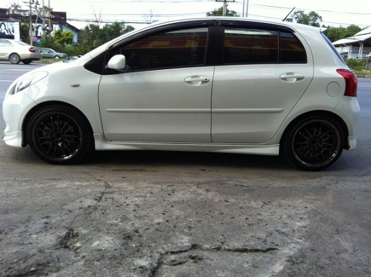 ขายล้อ re30 ขอบ17 หน้า7 หลัง8 สีเบ็คโคม พร้อมยาง nitto neogen 205/45/17 สัปดาห์ 20/11 ปี ขายล้อ re30 ขอบ17 หน้า7 หลัง8 สีเบ็คโคม พร้อมยาง nitto neogen 205/45/17 สัปดาห์ 20/11 ปี