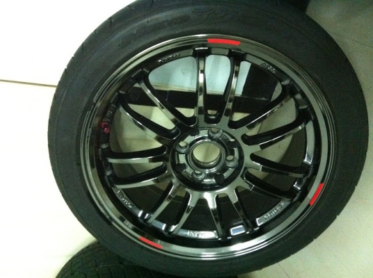 ขายล้อ re30 ขอบ17 หน้า7 หลัง8 สีเบ็คโคม พร้อมยาง nitto neogen 205/45/17 สัปดาห์ 20/11 ปี ขายล้อ re30 ขอบ17 หน้า7 หลัง8 สีเบ็คโคม พร้อมยาง nitto neogen 205/45/17 สัปดาห์ 20/11 ปี