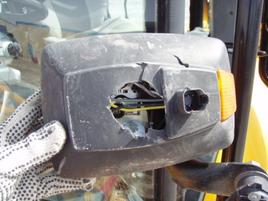 ขายรถหน้าตักหลังขุด JCB สนใจโทร 083 081 2889