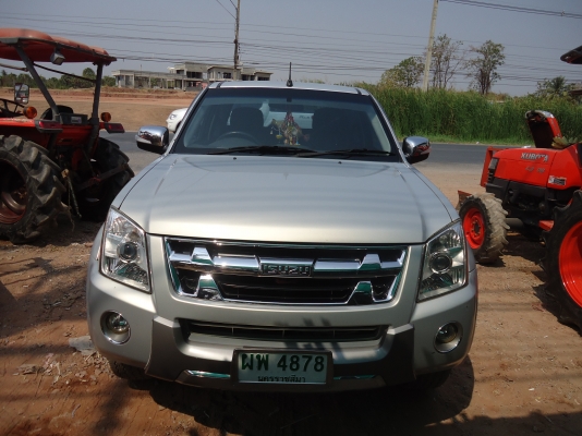ขาย ISUZU super titanium 2500 ขาย ISUZU super titanium 2500