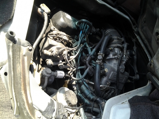 ตู้ custom ปี 02&#039;  เครื่องเดิมเบนซิล+แก็ส