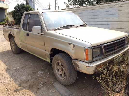 ขายรถกระบะมิสซูไซโครน 98แรง ปี 36