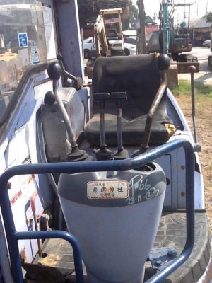 SALE__รถขุดเล็ก KOMATSU PC 28UU-2E เครื่องยนต์ 3D82AE S/N12744 ปี 1996 เก่านอก From Japan แท้ๆ สภาพดี พร้อมใช้งาน ราคาเพียง 260,000 บาท SALE__รถขุดเล็ก KOMATSU PC 28UU-2E เครื่องยนต์ 3D82AE S/N12744 ปี 1996 เก่านอก From Japan แท้ๆ สภาพดี พร้อมใช้งาน ราคาเพียง 260,000 บาท