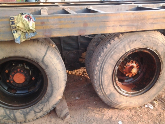 MITSU FN215 คุณหลงใส่หางปลาแล้วครับ ขึ้น 200สบาย เครื่อง 6bg1 เกียร์เสื้อลาย 6สปีด ขึ้น 200 ได้ครับ