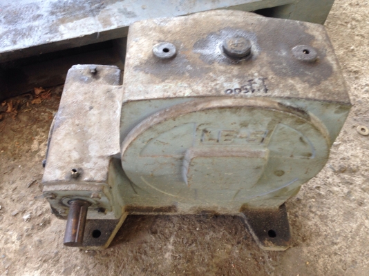 ขายหัวเกียร์ทดรอบ ST แบบช้ามาก อัตราทด 1:1500 สภาพสวย หมุนนิ่ม พร้อมใช้งาน ขายหัวเกียร์ทดรอบ ST แบบช้ามาก อัตราทด 1:1500 สภาพสวย หมุนนิ่ม พร้อมใช้งาน