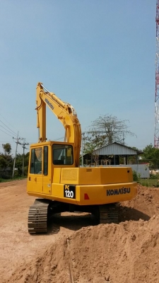 KOMATSU PC100-3 ซื้อเก่านอกมา 2 ปี  สภาพดี พร้อมใช้มากครับ
