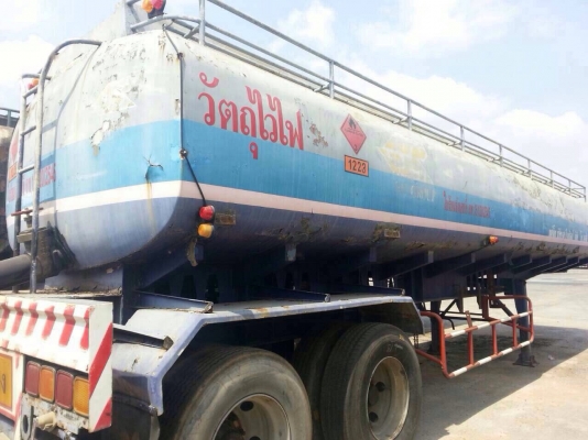 ขายหางบรรทุกน้ำมันขนาด 9 , 12 เมตร โหลดล่าง มี 12 หาง ทะเบียนพร้อม