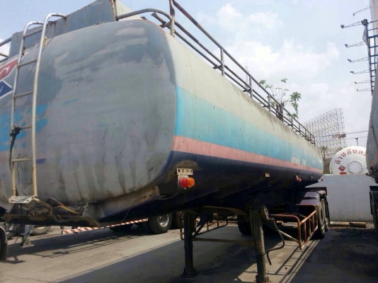 ขายหางบรรทุกน้ำมันขนาด 9 , 12 เมตร โหลดล่าง มี 12 หาง ทะเบียนพร้อม