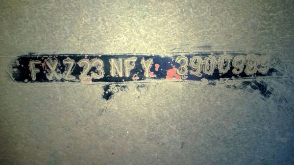 ขายรถสิบล้อบรรทุกน้ำมัน Isuzu 240 หัวขาว FXZ23NFY 2 เพลา เครื่อง P11C โหลดบน ทะเบียนพร้อม ขายรถสิบล้อบรรทุกน้ำมัน Isuzu 240 หัวขาว FXZ23NFY 2 เพลา เครื่อง P11C โหลดบน ทะเบียนพร้อม