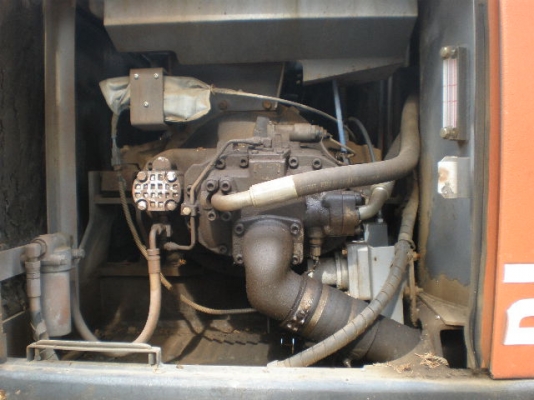 ขายรถขุดอาร์มยาว Hitachi EX200-2M สนใจโทร 083 0812889