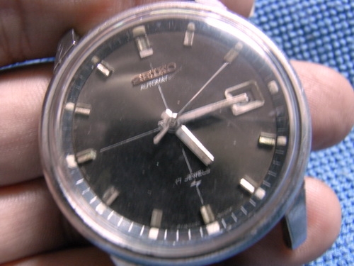 11ก.พ.((น้าเล็ก)) นำเสนอนาฬิกาข้อมือ 11ก.พ.((น้าเล็ก)) นำเสนอนาฬิกาข้อมือ