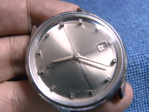 11ก.พ.((น้าเล็ก)) นำเสนอนาฬิกาข้อมือ 11ก.พ.((น้าเล็ก)) นำเสนอนาฬิกาข้อมือ