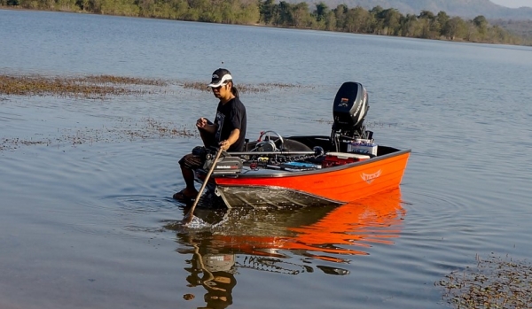 เรือ Stacer 379 Proline ส้มจี้ด