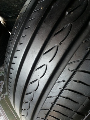 ขายยาง215/60/16 ปี 2311 YOKOHAMA ADVAN JAPAn 1 ชุด