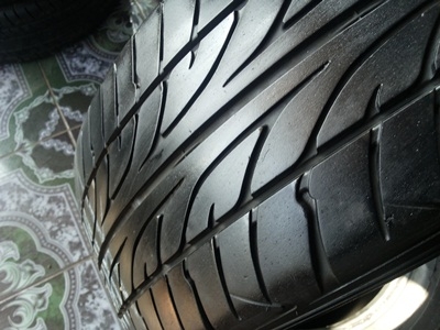 ขายยาง205/55/16 ปี 12 DUNLOP LM703 1 ชุด