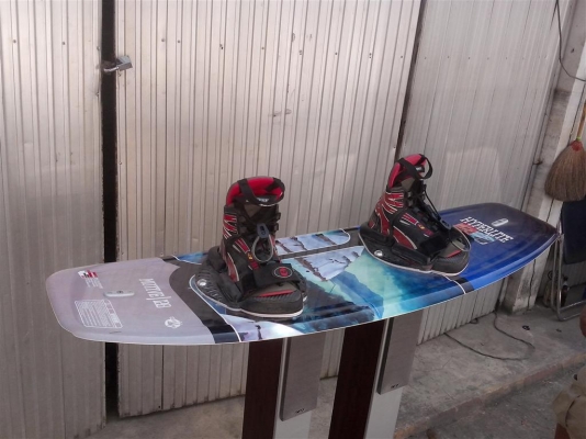 ขาย เวคบอร์ด เก่าญี่ปุ่น มือสอง ครับ สภาพดีครับ