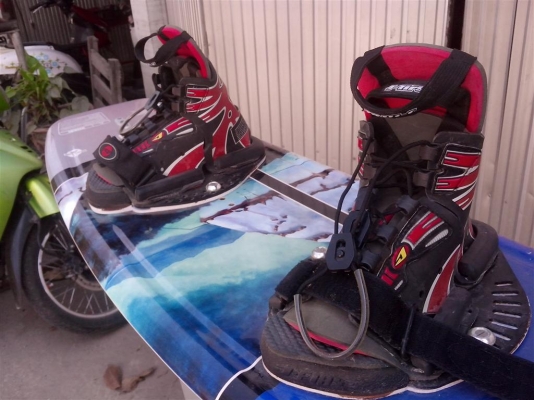 ขาย เวคบอร์ด เก่าญี่ปุ่น มือสอง ครับ สภาพดีครับ ขาย เวคบอร์ด เก่าญี่ปุ่น มือสอง ครับ สภาพดีครับ